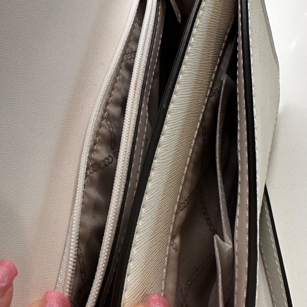 Michael Kors Jet Set Large Fulflap Chain Saffiano Leather Crossbody Bag White - Picture 7 of 9